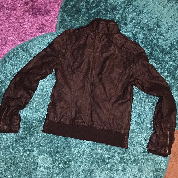 GUESS faux leather jacket - Picture 3 of 9